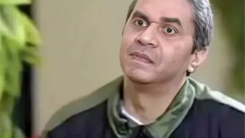 بحضور عدد من النجوم.. بدء واجب عزاء الفنان عمرو محمد بالشيخ زايد