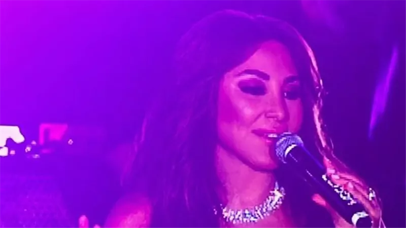 إليسا تودع جمهور الساحل برسالة حب: 