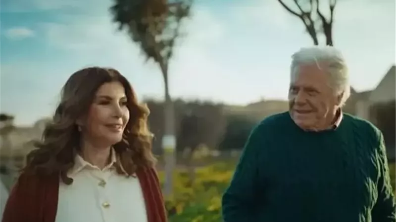 حسين فهمي وميرفت أمين يلتقيان من جديد في فيلم Check in