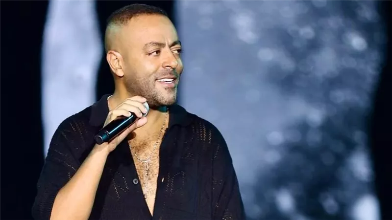 تامر عاشور يستعيد لحظات حفل 