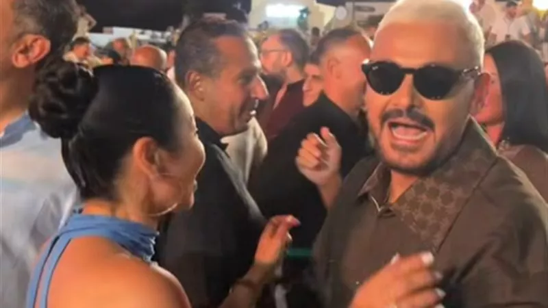 “اعتذر وقولها أنا آسف”.. رامز جلال يمازح محمد عبد المنصف أمام لقاء الخميسي