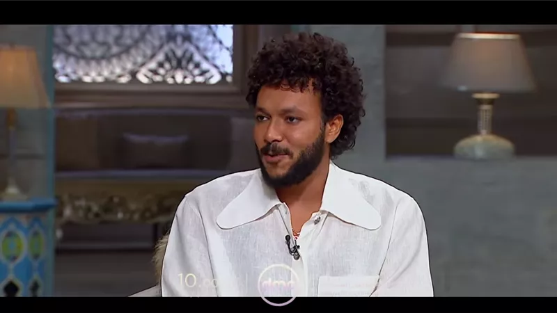 أول تعليق من ويجز على جدل غنائه جملة من الحديث الشريف