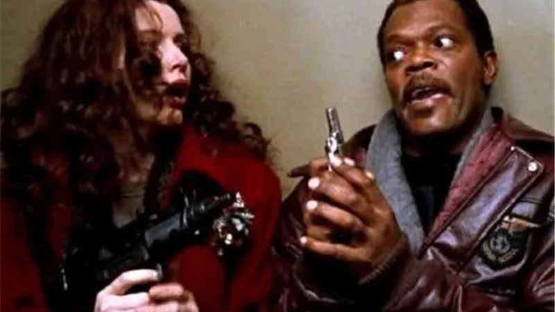 فيلم The Long Kiss Goodnight يثير الجدل بتفاصيل عن هجمات 11 سبتمبر قبل وقوعها