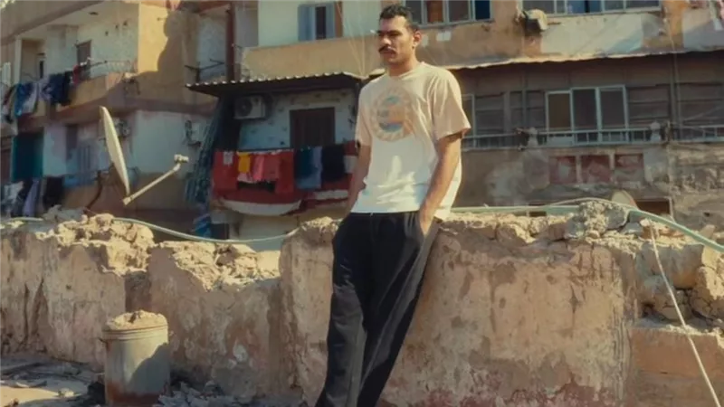 أحمد رمزي في رحلة بحث عن نفسه: معنديش موهبة.. أو يمكن عندي