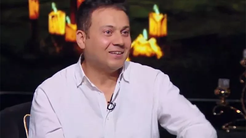 عمرو رمزي يكشف علاقته بوالده وأنه كان معلم أزهري  ويشيد بـ رأس الأفعى
