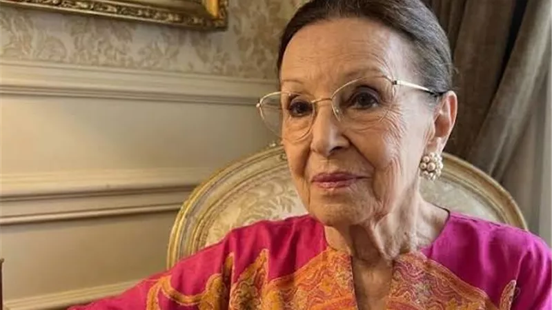 نجاة الصغيرة ضيفة معرض أبوظبي للكتاب في جلسة عن ذاكرة الفن العربي