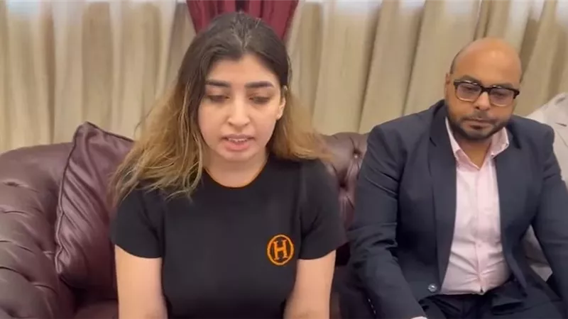 بعد تصالحها مع العازف.. سلمى عادل تعتذر لمصطفى كامل: النقابة بيتي