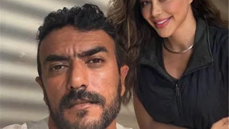 يارا السكري تعلن ارتباطها بأحمد العوضي خلال قمة الإعلام العربي