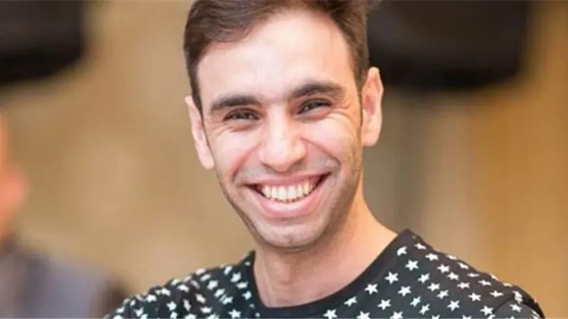 أحمد الشامي يحذر من انتحال شخصيته على تطبيق تعارف: 