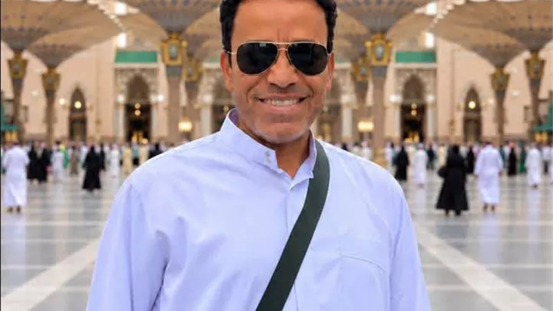 رجعت البيت.. سامح حسين يعلن خروجه من المستشفى