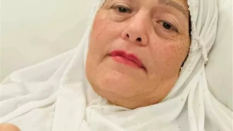 فاتن الحلو تعود إلى دار إقامة كبار الفنانين بعد مغادرة المستشفى
