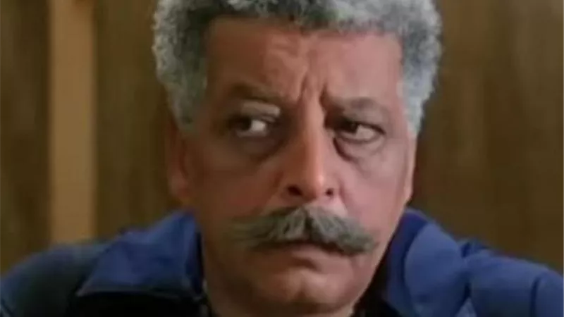 في ذكرى ميلاده.. تعرف على سبب بكاء خليل مرسي أمام الكعبة