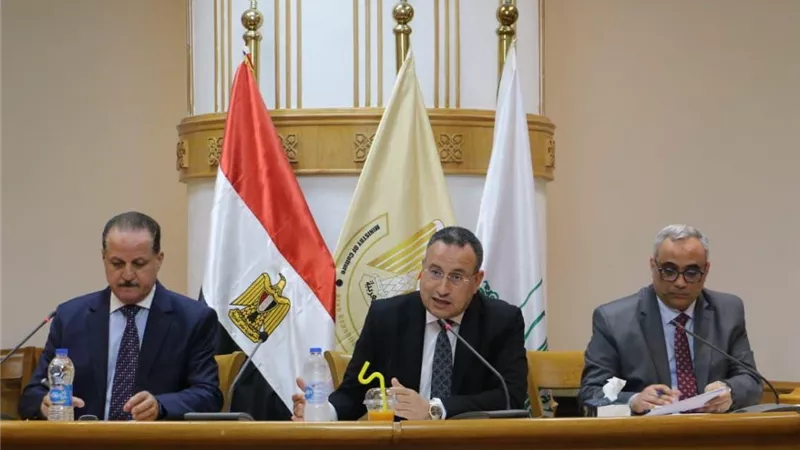 رئيس مهرجان الإسكندرية المقبل.. من يملك القرار؟