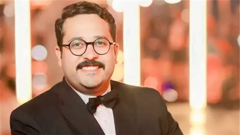 أحمد شاهين في 
