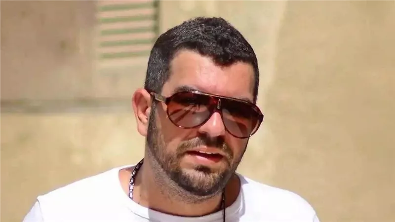 نادر نور يعلن موعد ومكان عزاء الموزع الموسيقي طارق توكل