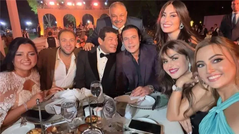 نجوم الفن في حفل زفاف ابنة المخرجة شيرين عادل